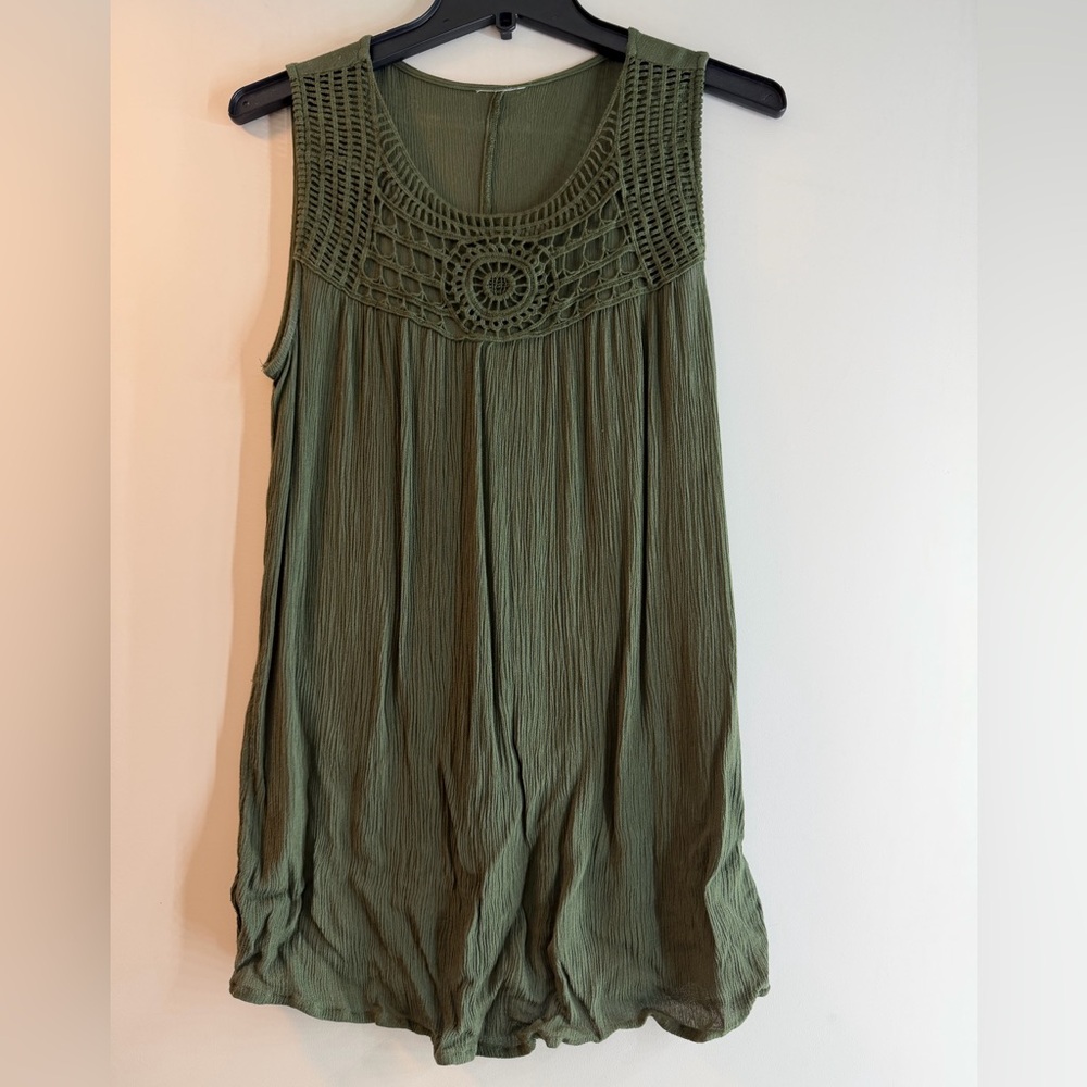 Green Sleeveless Crochet Top